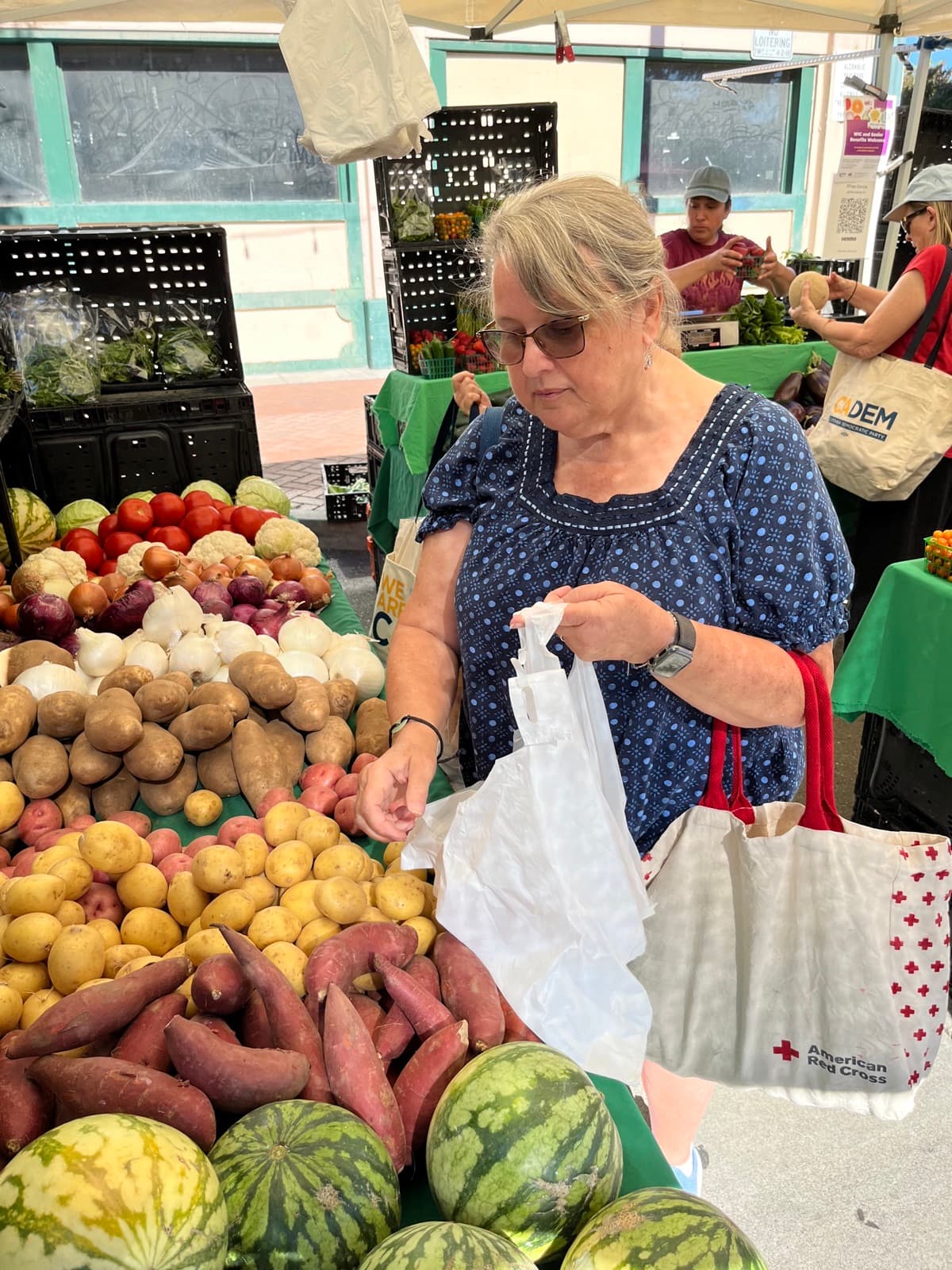 Robin Cole at a Tracy farmers market